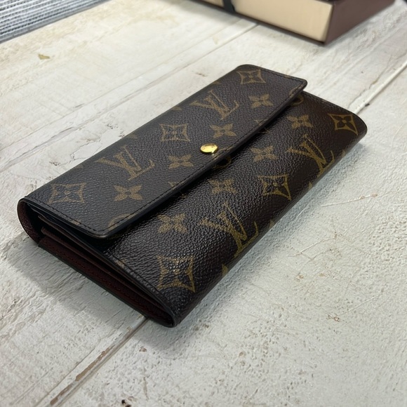 Louis Vuitton Monogram Portefeiulle Sarah Long Wallet - Picture 3 of 16